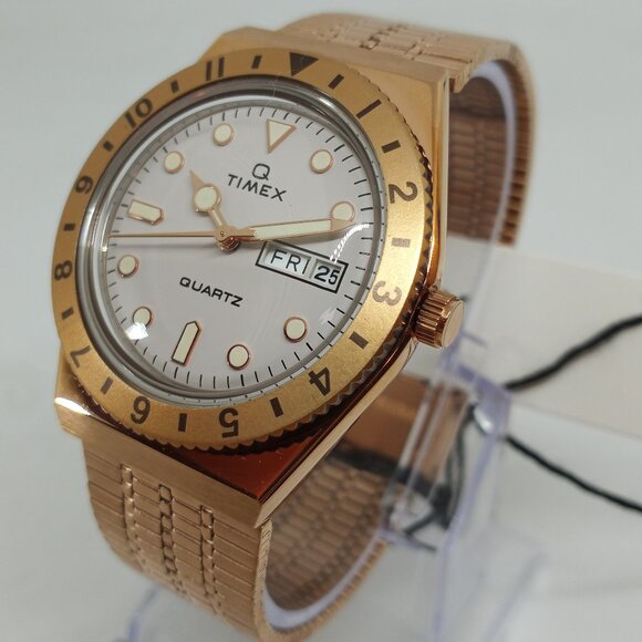 Timex Q Re-issue TW2U95700VQ Unisex 35mm Rose Gold S/Steel Day / Date Watch NWT - Picture 1 of 11